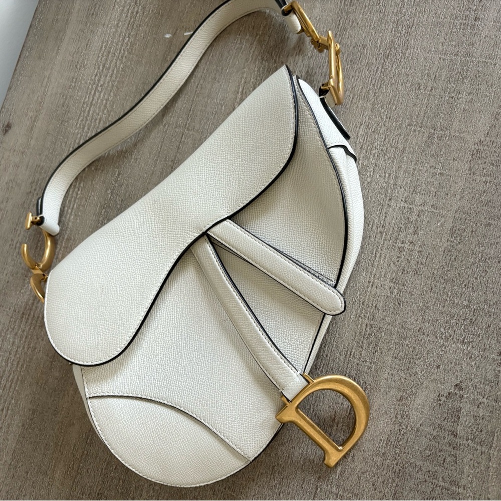 White Saddle Bag